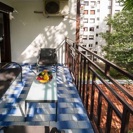 Sensitive Apartment Belgrade Extérieur photo