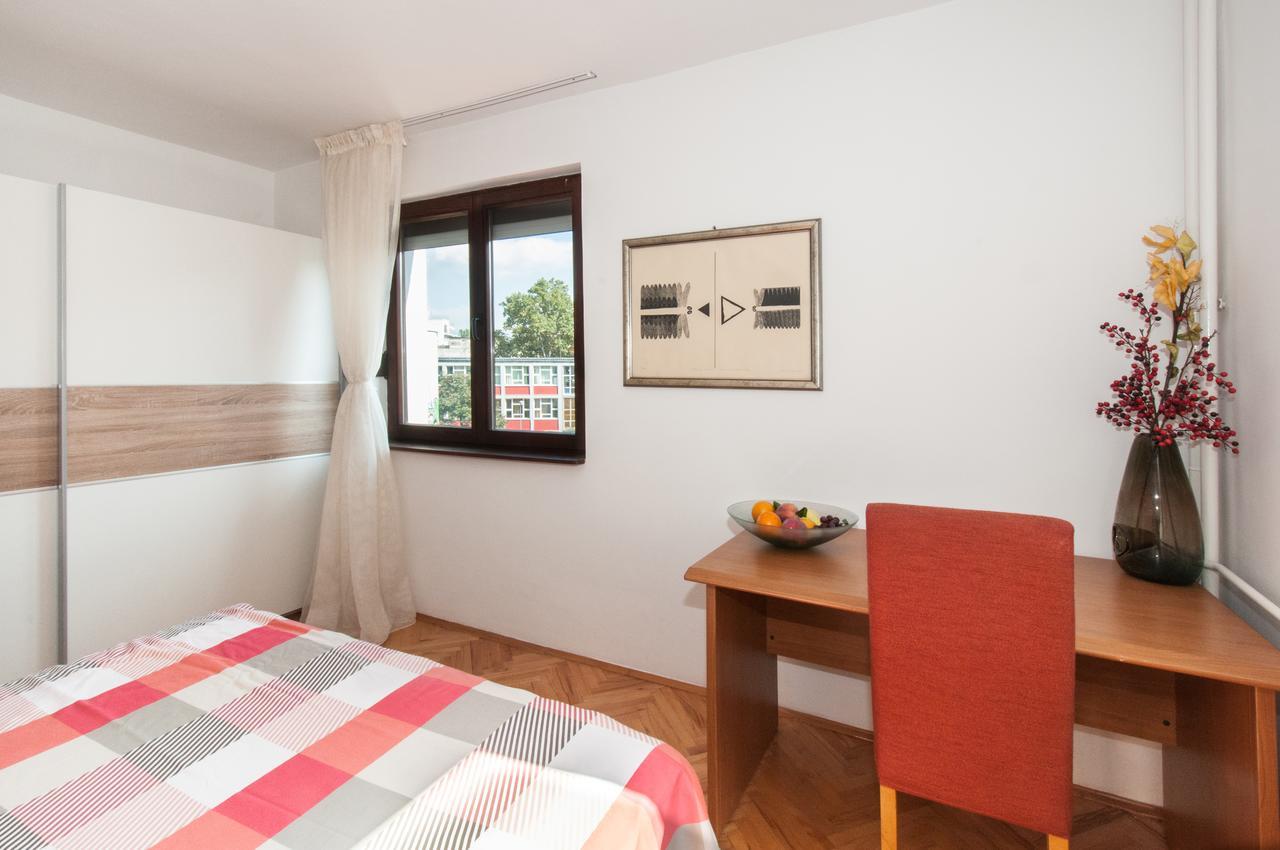 Sensitive Apartment Belgrade Extérieur photo